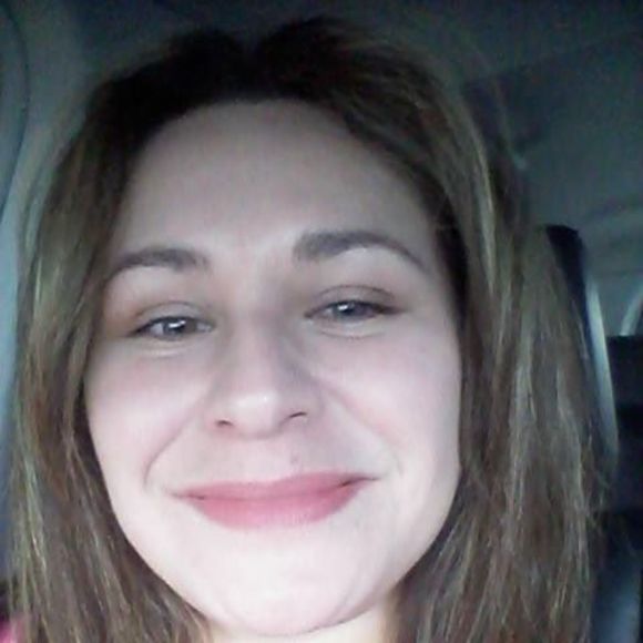 Meet your Posher, Cynthiaycarlos - Picture 1 of 1